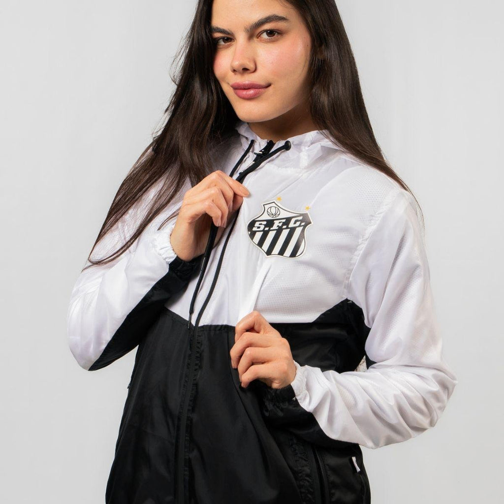 https://static.santosstore.com.br/produtos/jaqueta-corta-vento-santos-oficial-feminina/28/496-316E-028/496-316E-028_zoom3.jpg