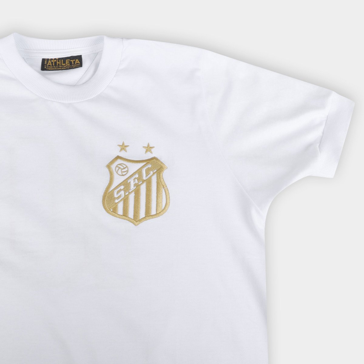 https://static.santosstore.com.br/produtos/camisa-santos-pele-athleta-comemorativa-1000-gols-masculina/14/514-0029-014/514-0029-014_zoom5.jpg