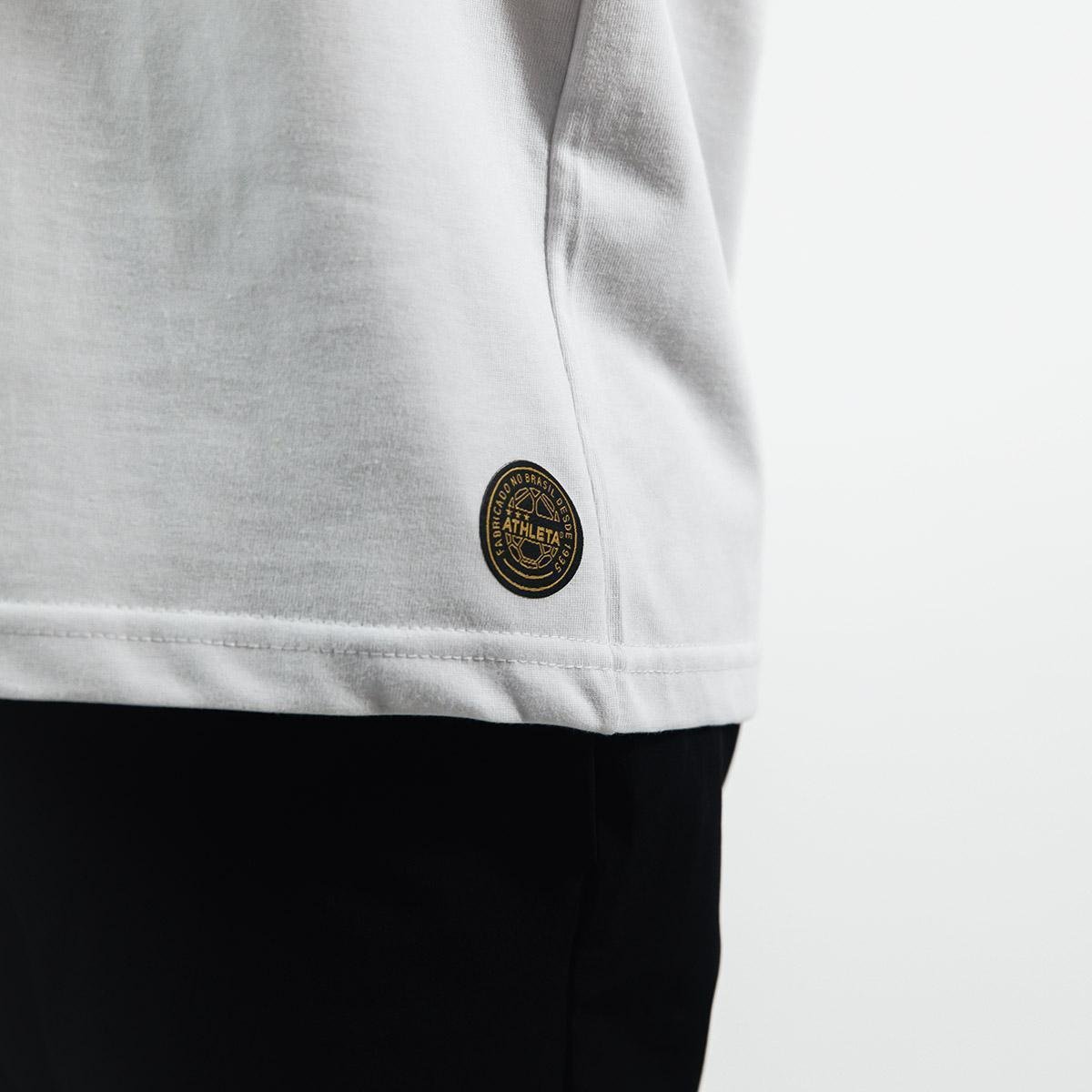 https://static.santosstore.com.br/produtos/camisa-santos-pele-retro-mil-gols-edicao-limitada-masculina/14/AJM-0592-014/AJM-0592-014_zoom6.jpg