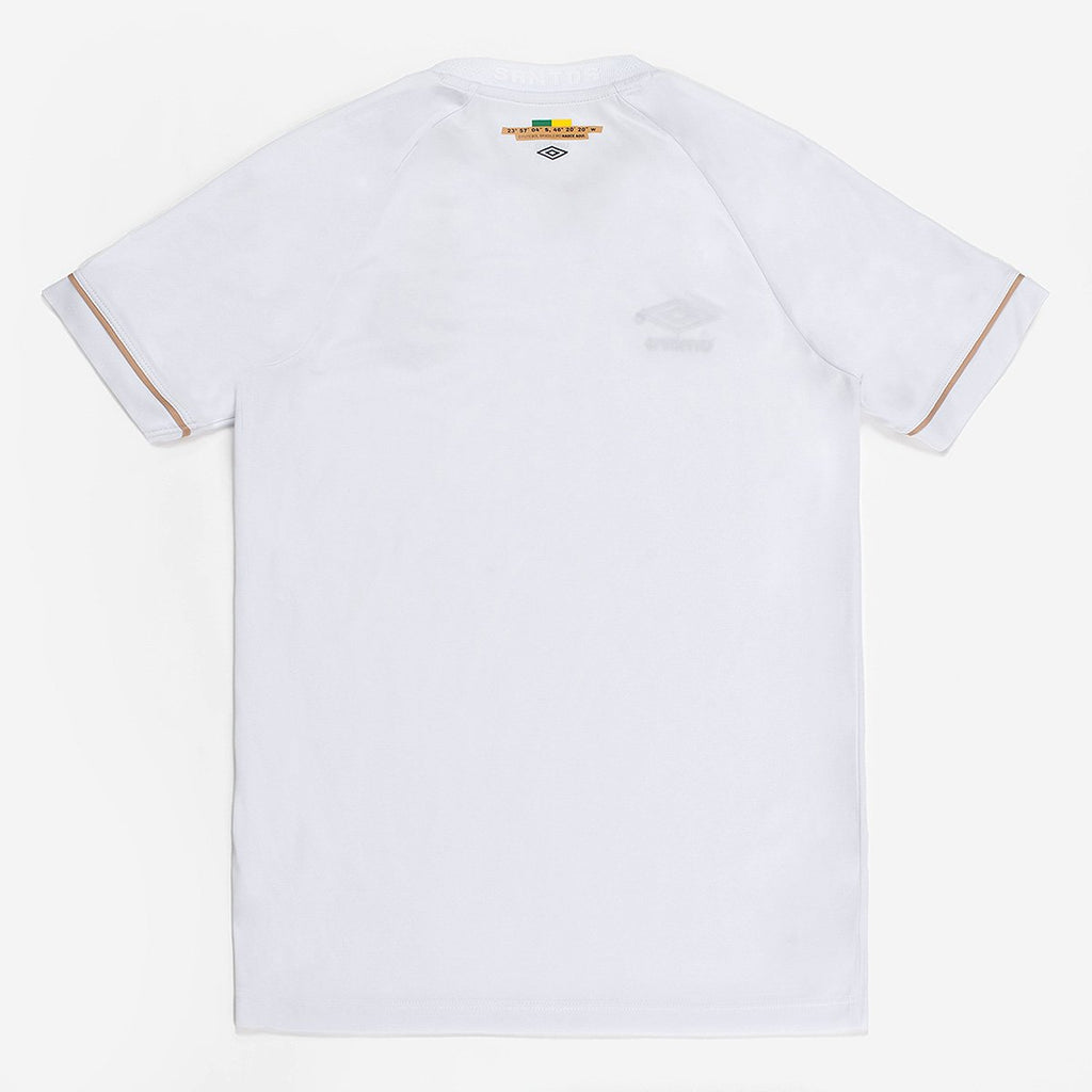 https://static.santosstore.com.br/produtos/pre-venda-camisa-infantil-santos-i-2627-umbro/32/SID-010N-032/SID-010N-032_zoom2.jpg