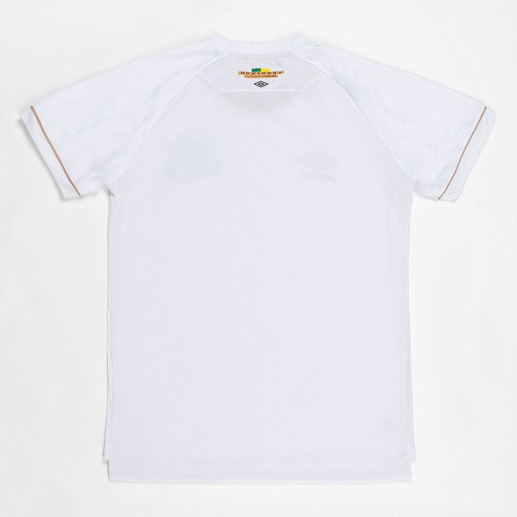 https://static.santosstore.com.br/produtos/camisa-santos-i-2627-sn-jogador-umbro-masculina/32/SID-010Z-032/SID-010Z-032_zoom2.jpg