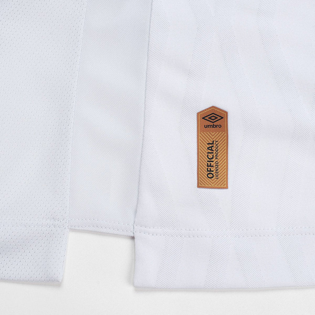 https://static.santosstore.com.br/produtos/camisa-santos-i-2627-sn-jogador-umbro-masculina/32/SID-010Z-032/SID-010Z-032_zoom4.jpg